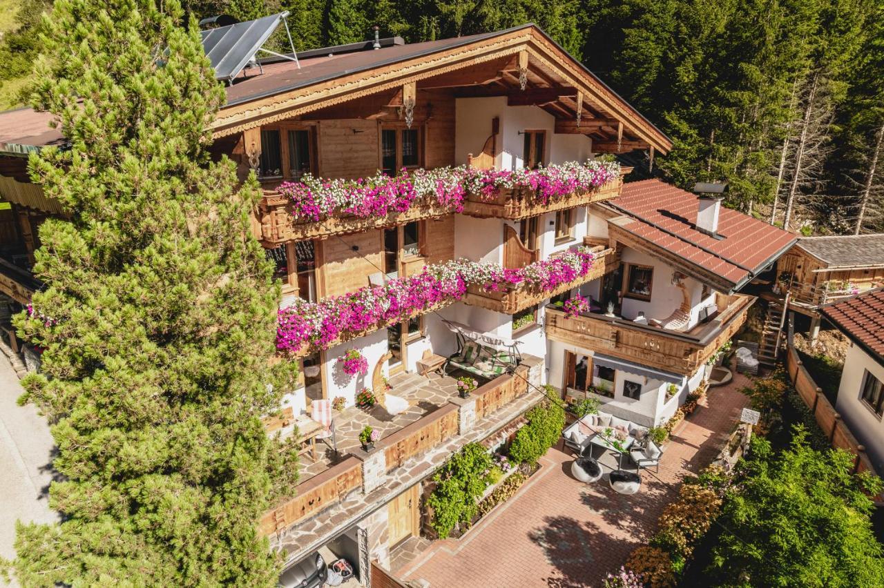 Gaestehaus Waldruh Pensión *